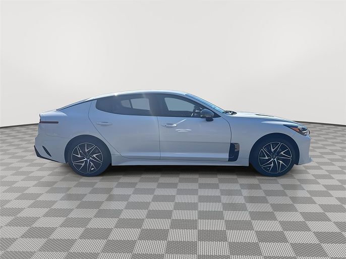 2023 Kia Stinger