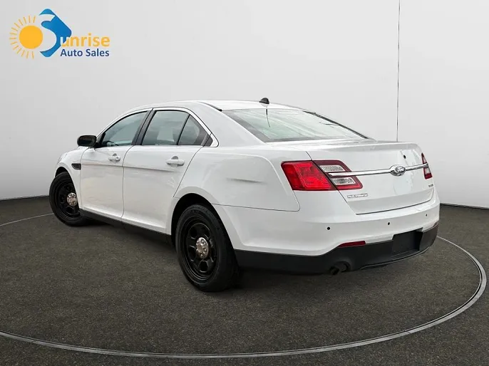 2016 Ford Taurus