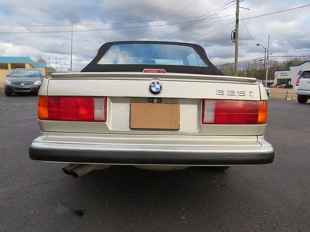 1988 BMW 3 Series 325ic image 12