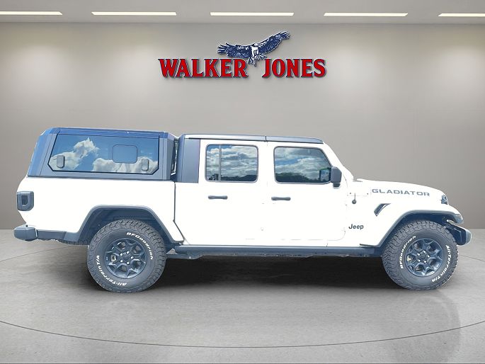 2023 Jeep Gladiator