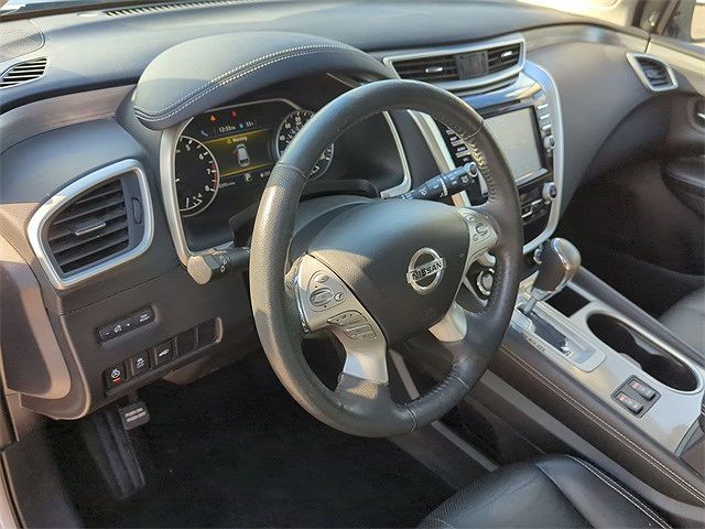 2018 Nissan Murano SL image 1