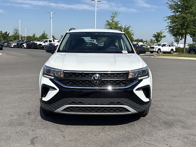 2024 Volkswagen Taos