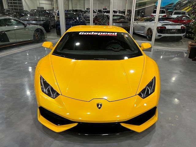 2016 Lamborghini Huracan LP610 image 1