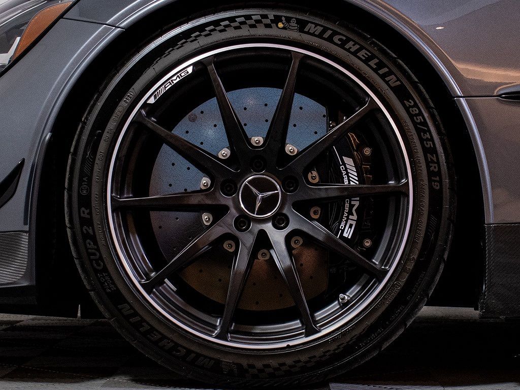 2021 Mercedes-Benz AMG GT Black Series image 19