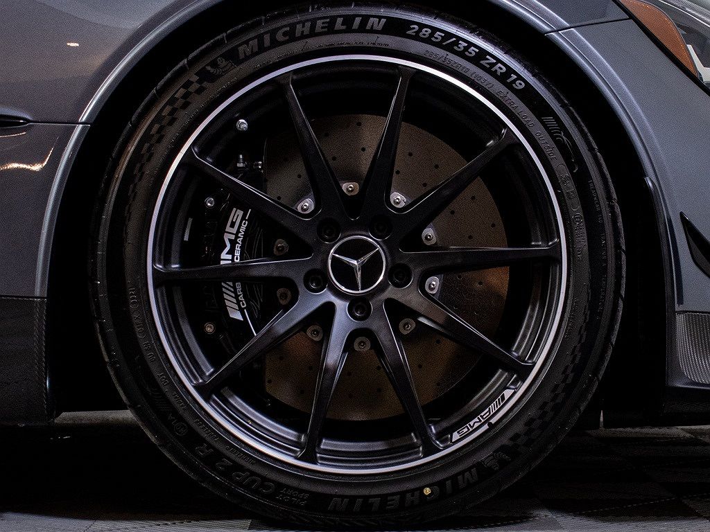 2021 Mercedes-Benz AMG GT Black Series image 38