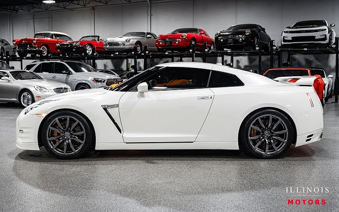 2014 Nissan GT-R