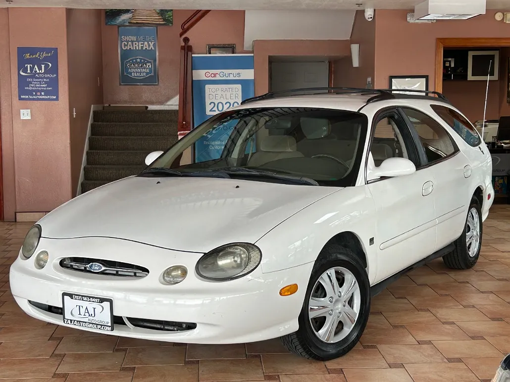 1999 Ford Taurus SE image 0