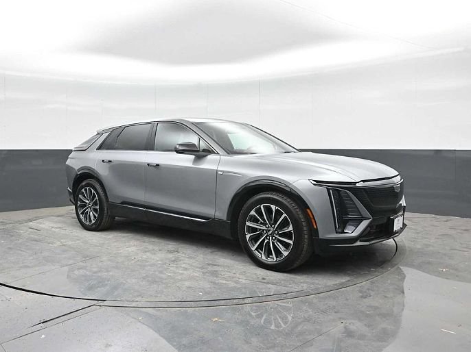 2024 Cadillac Lyriq