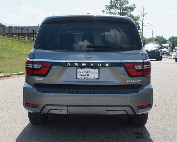 2022 Nissan Armada