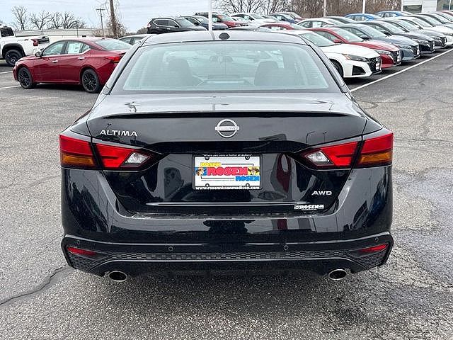 2025 Nissan Altima