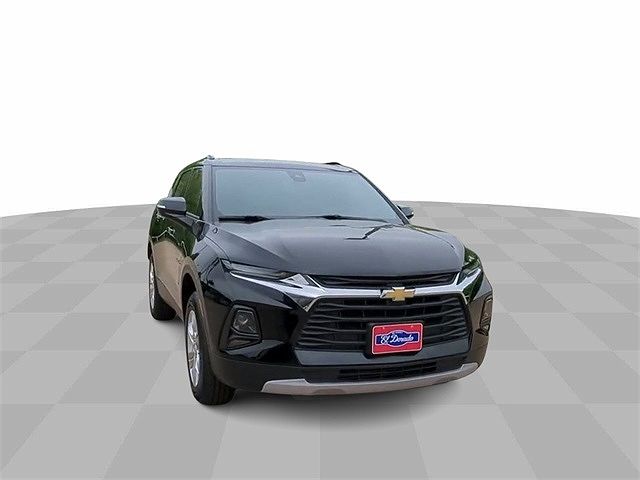 2022 Chevrolet Blazer LT2 image 1
