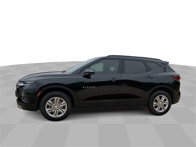 2022 Chevrolet Blazer LT2 image 3