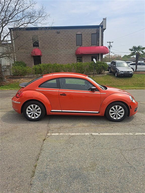 2016 Volkswagen Beetle Fleet Edition image 3