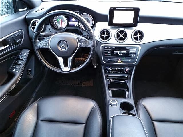 2014 Mercedes-Benz CLA 250 image 2