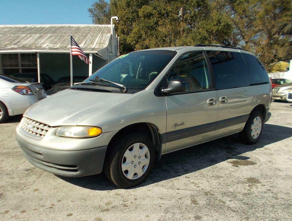 1999 Plymouth Voyager SE image 2