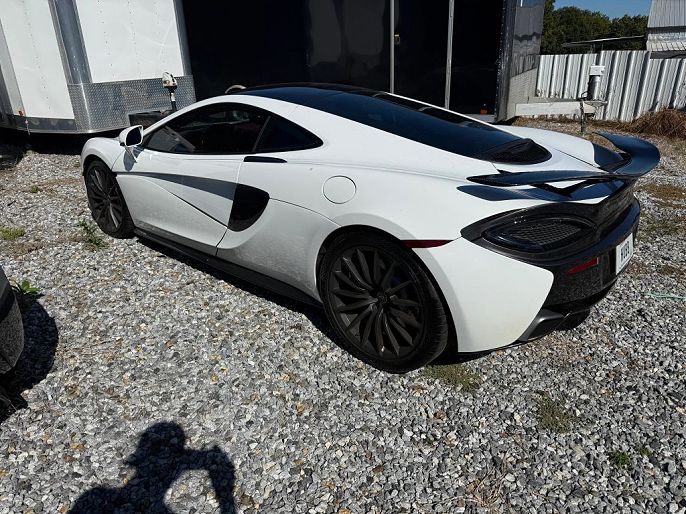 2017 Mclaren 570GT