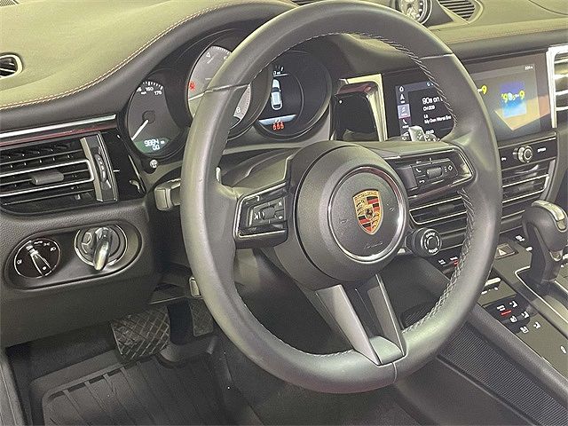 2024 Porsche Macan