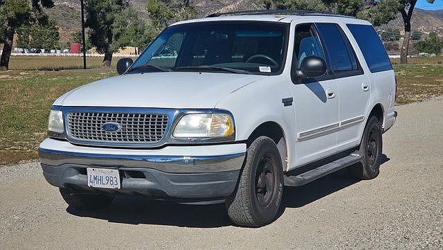 2000 Ford Expedition XLT image 4