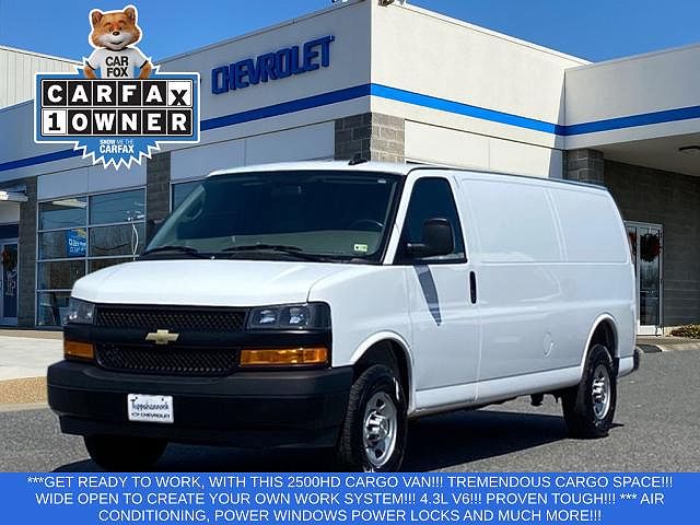 2023 Chevrolet Express 2500 image 0