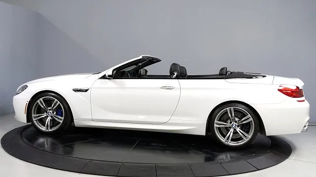 2015 BMW M6 Base image 3