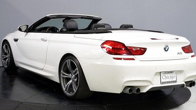 2015 BMW M6 Base image 4