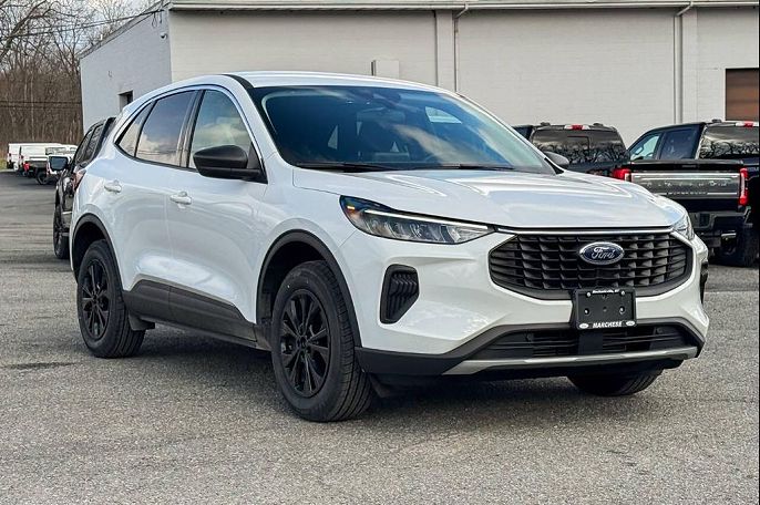 2023 Ford Escape