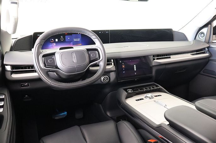 2026 Lincoln Navigator