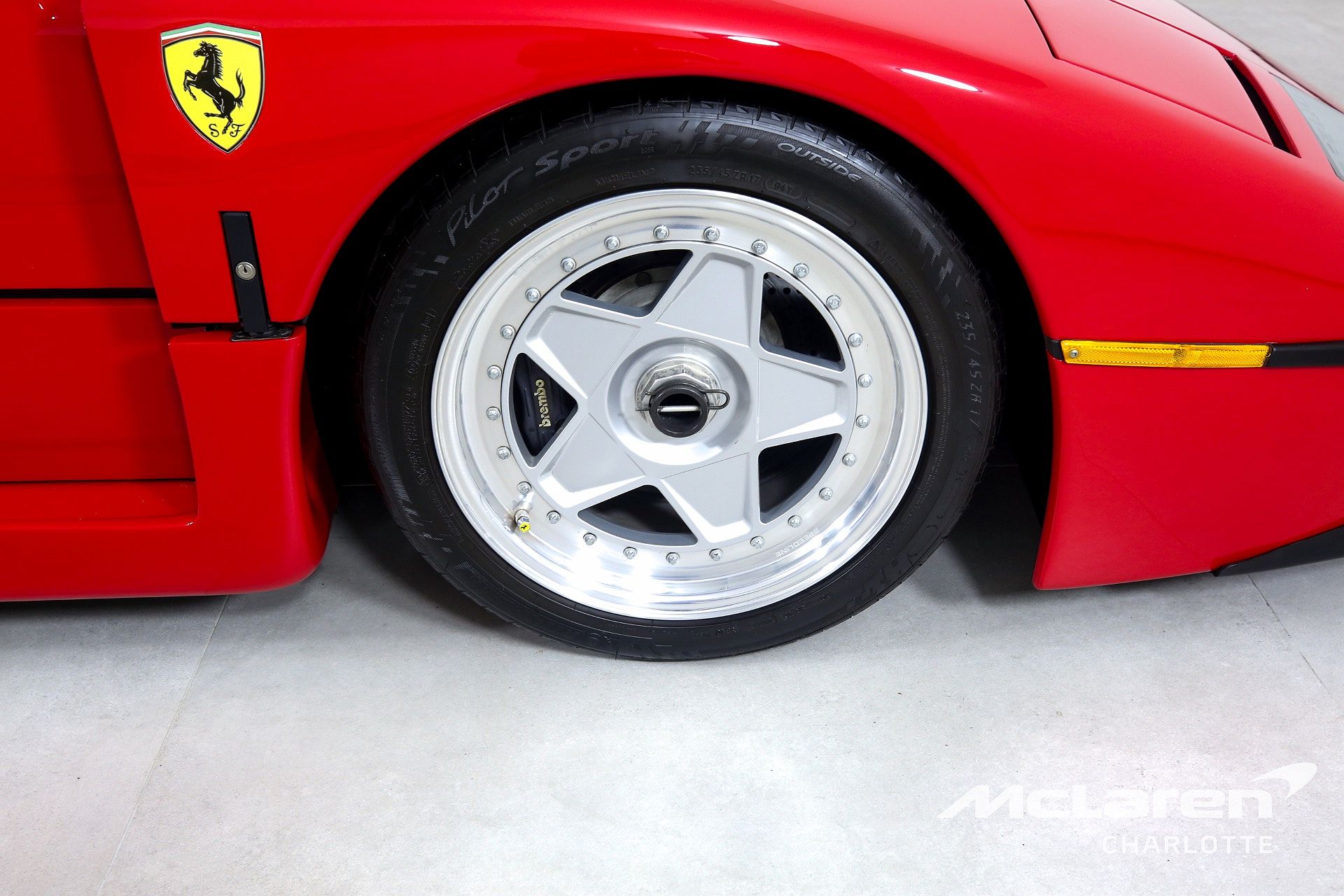 1991 Ferrari F40 null image 26