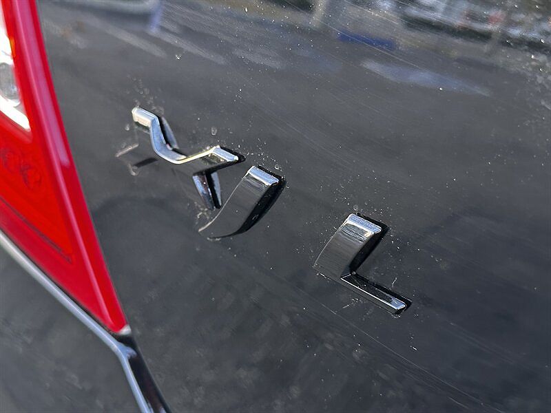 2013 Jaguar XJ XJL image 33