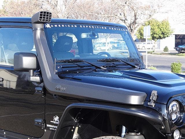 2015 Jeep Wrangler Rubicon image 5