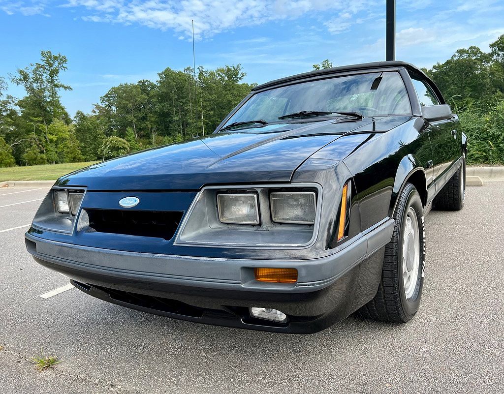 1985 Ford Mustang LX image 0