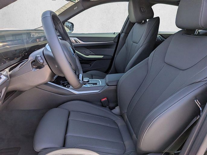 2026 BMW i4