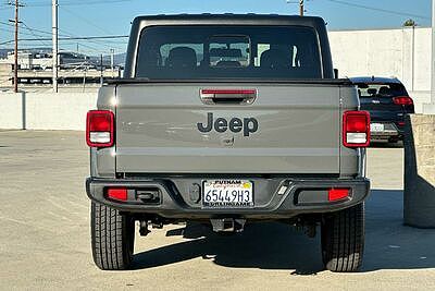 2021 Jeep Gladiator