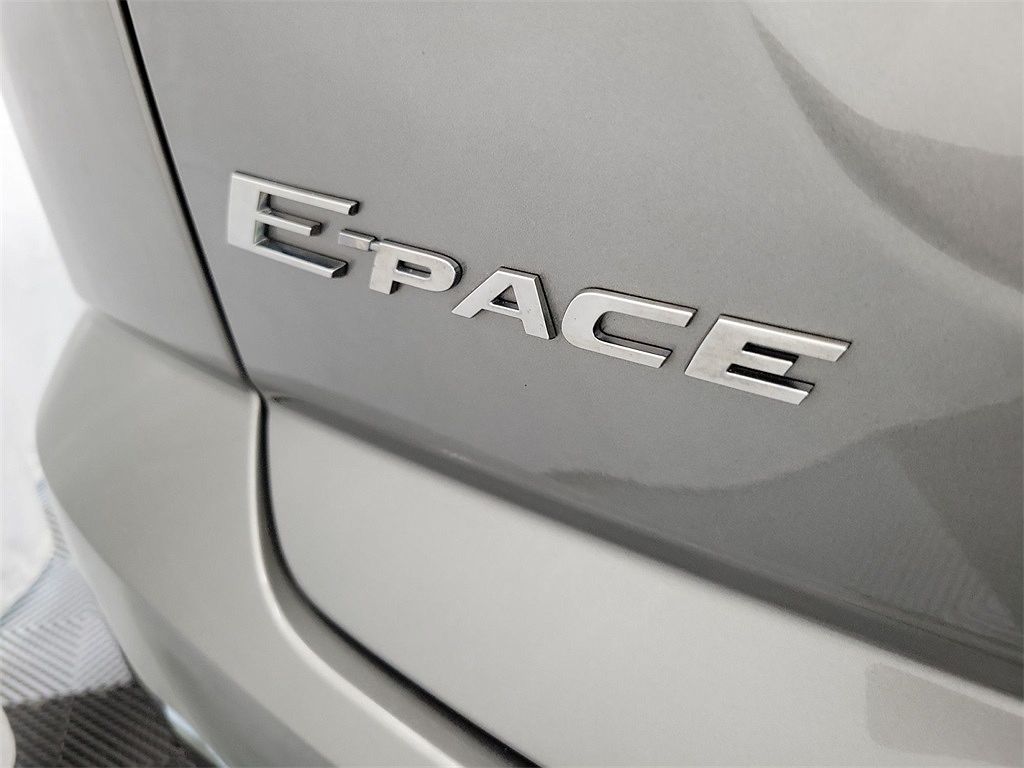 2019 Jaguar E-Pace S image 4