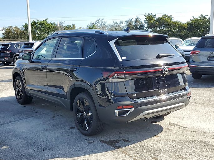 2025 Volkswagen Taos