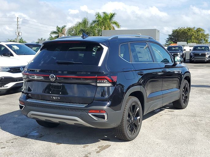 2025 Volkswagen Taos