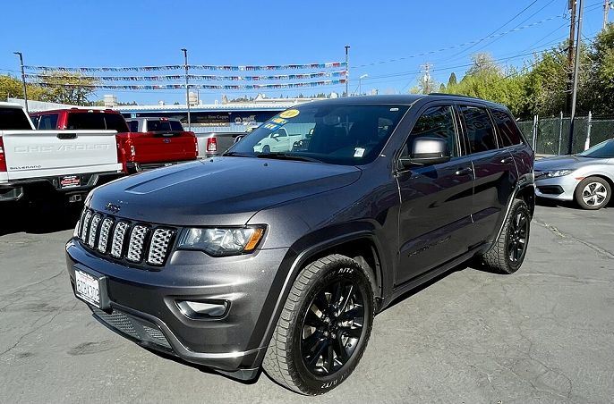 2020 Jeep Grand Cherokee