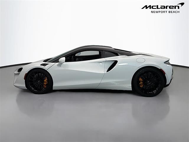 2025 Mclaren Artura
