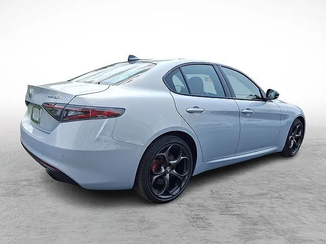 2024 Alfa Romeo Giulia
