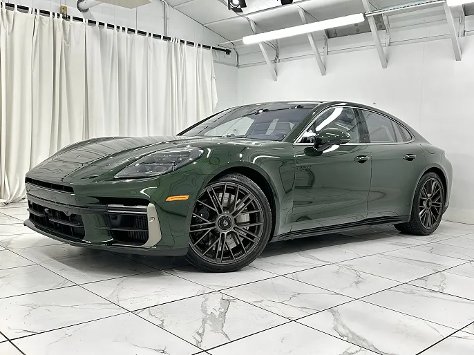 2025 Porsche Panamera