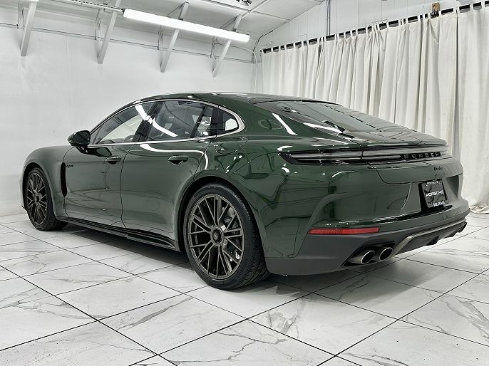 2025 Porsche Panamera