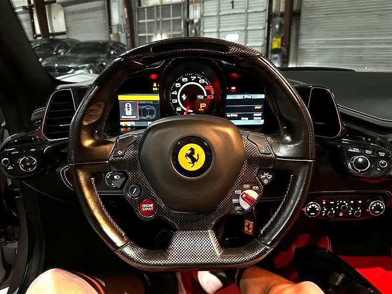 2012 Ferrari 458 null image 30