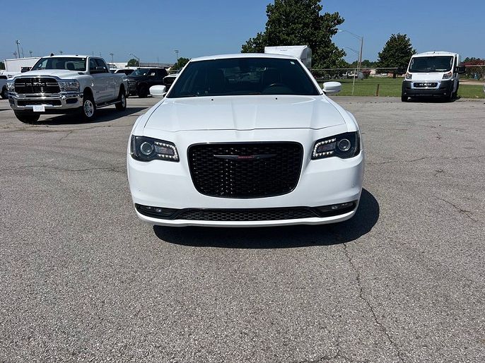 2022 Chrysler 300