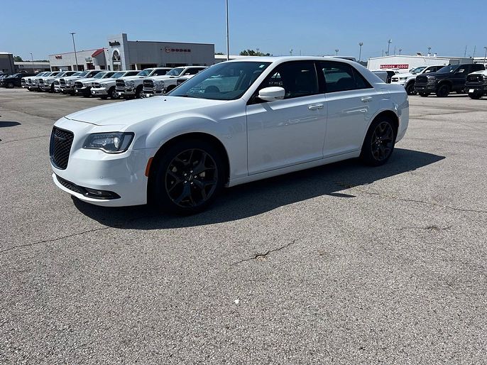 2022 Chrysler 300
