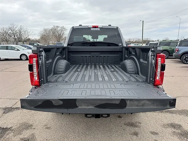 2025 Ford F-250
