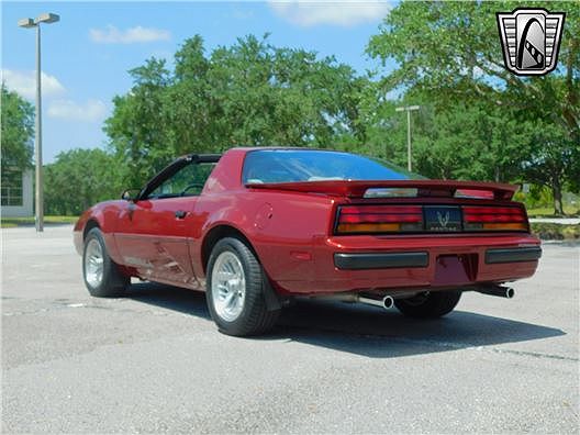 1989 Pontiac Firebird Formula image 4