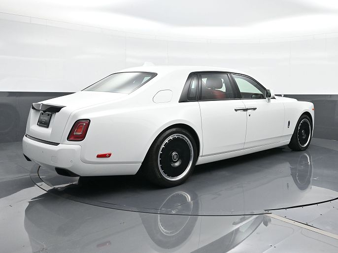 2024 Rolls-Royce Phantom
