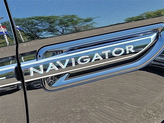 2020 Lincoln Navigator L Reserve image 27
