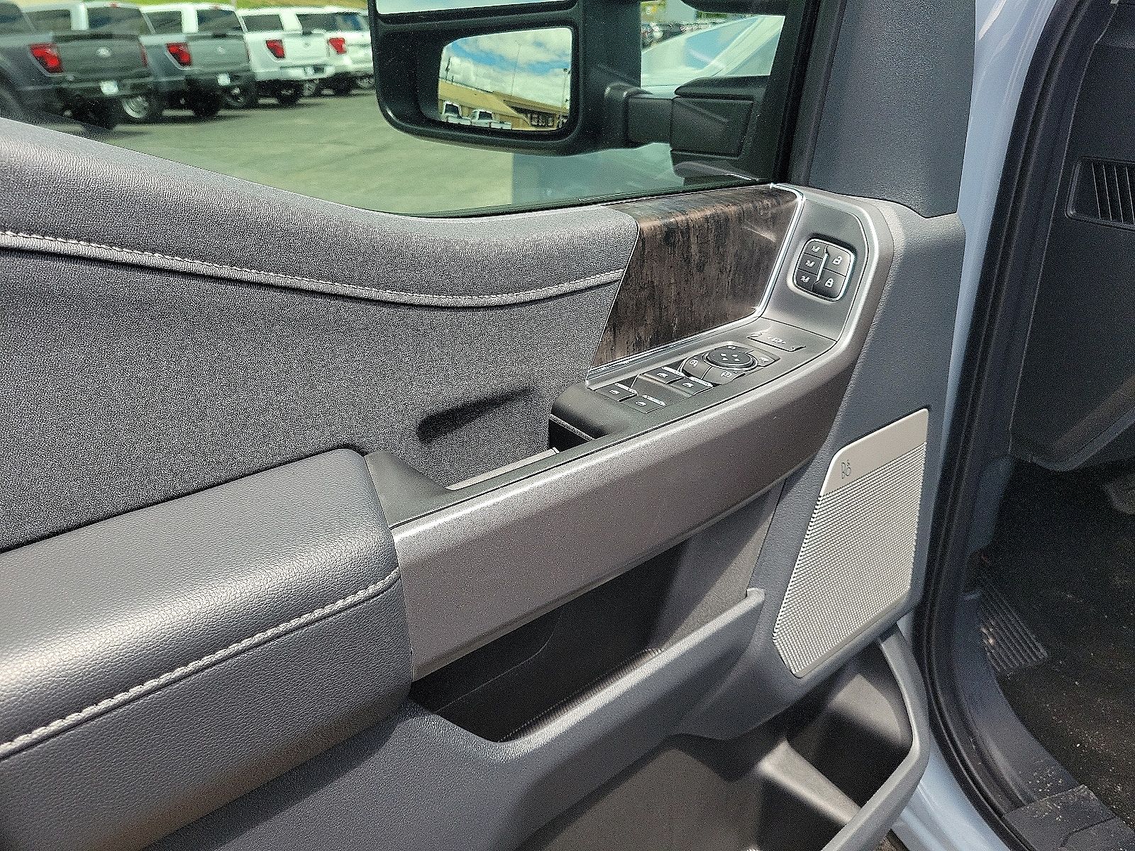2025 Ford F-250