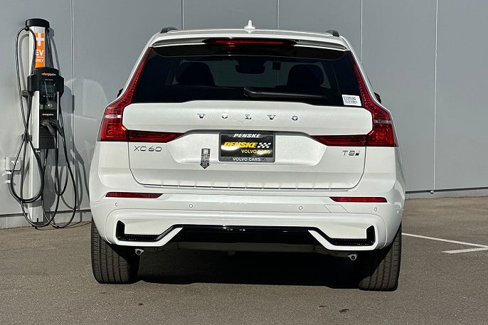 2025 Volvo XC60